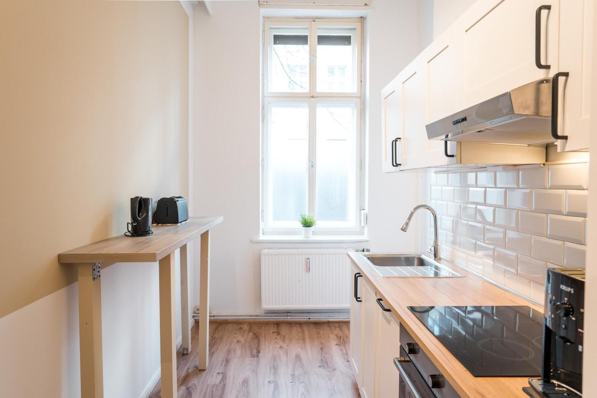 2 Bedroom In Convinient Location